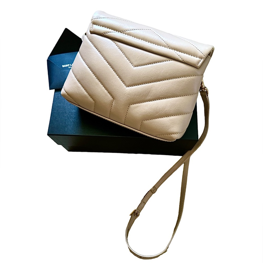 YSL Saint Laurent Toy Loulou Quilted Leather Bag - Picture 5 of 8